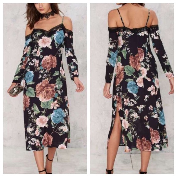 Bardot Dress - Picture 3 of 3